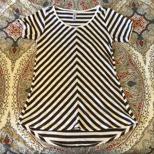 LuLaRoe XXS Classic tee